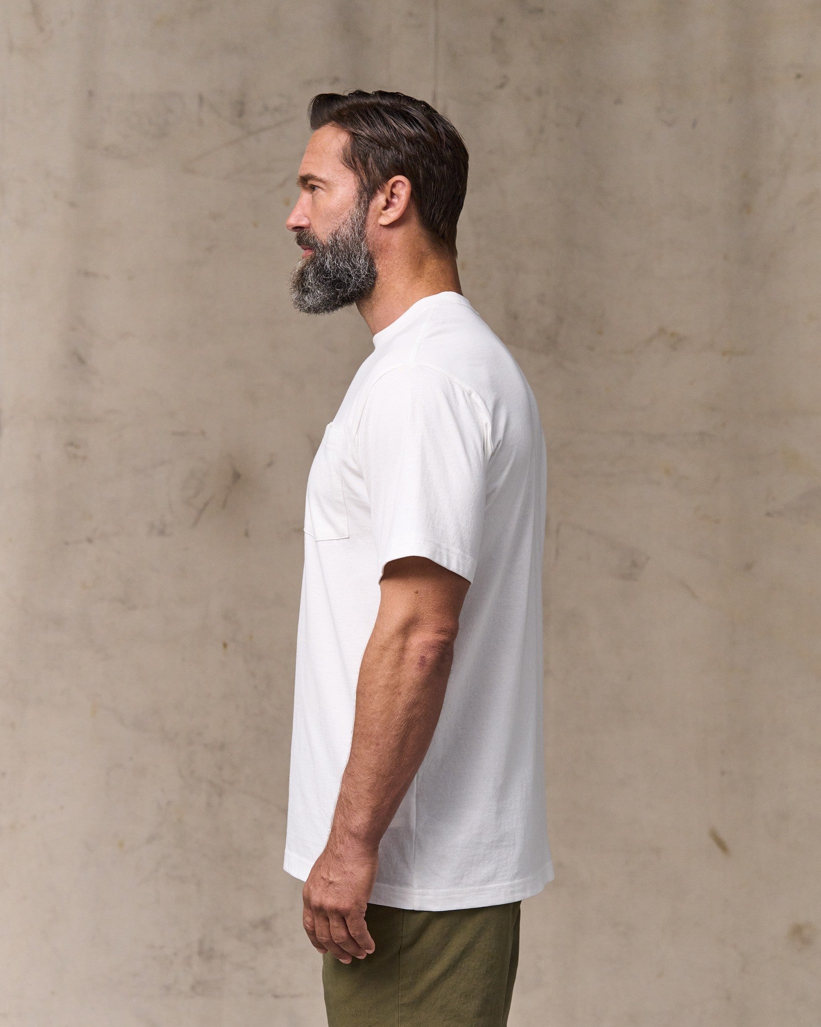 Outfitter Pocket T-shirt - Bright White - Image 3