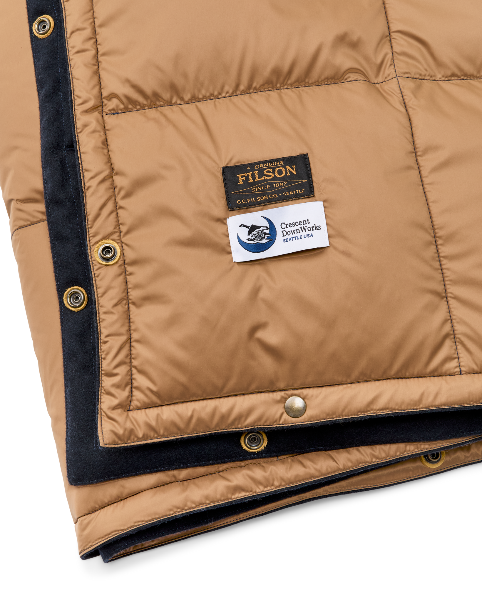 Filson X Crescent Down Works Blanket - Navy - Image 2