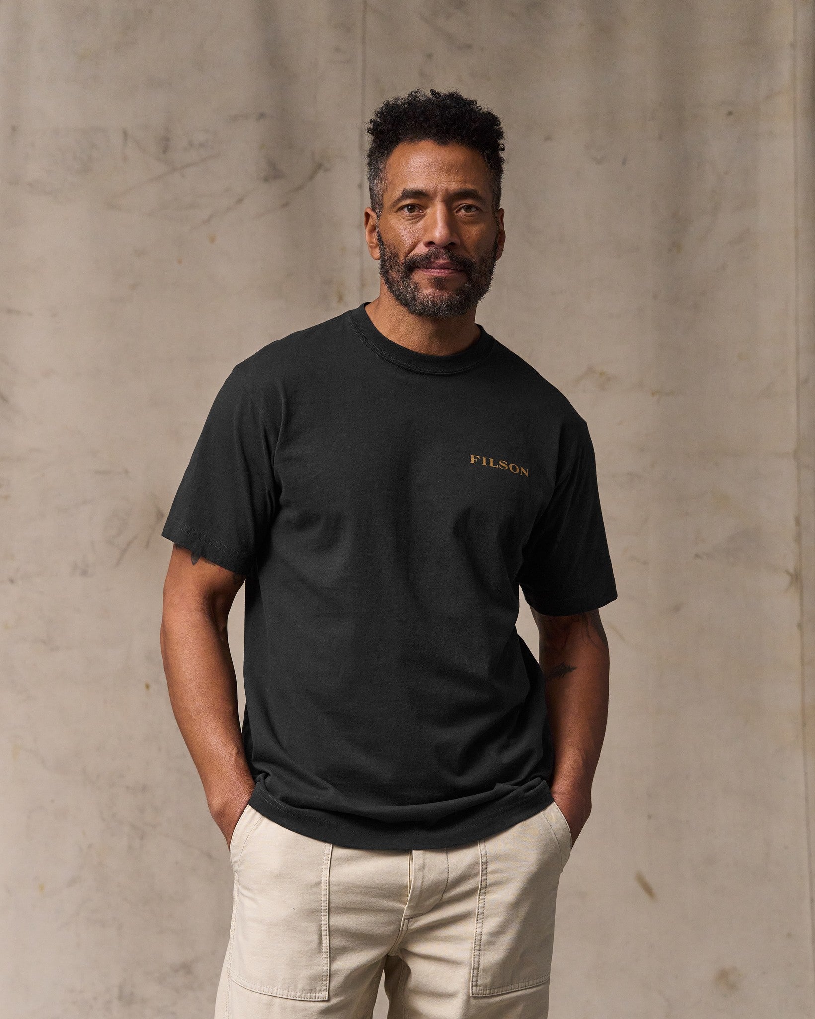Scenic Graphic T-shirt - Black