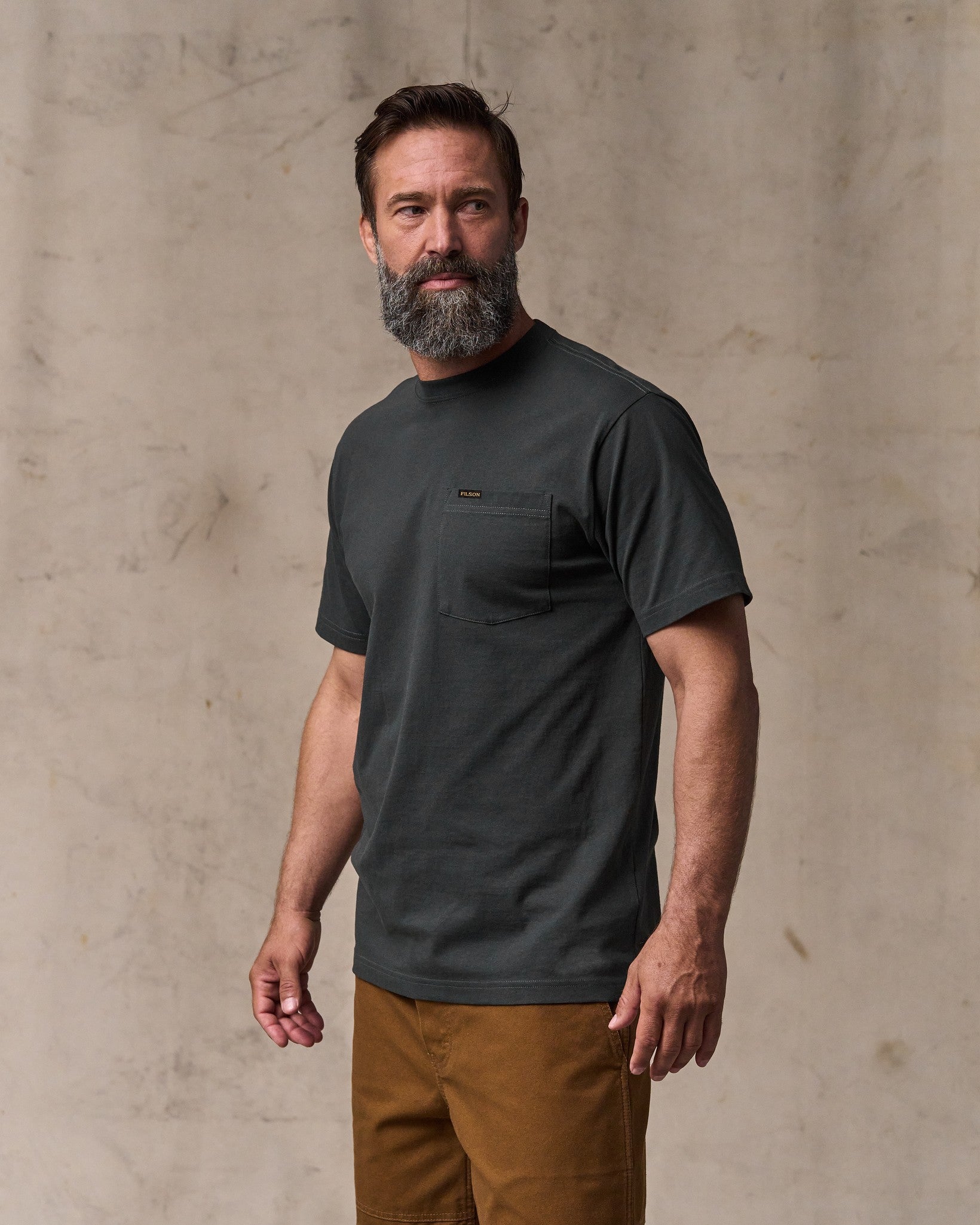 Outfitter Pocket T-shirt - Faded Black - Image 4