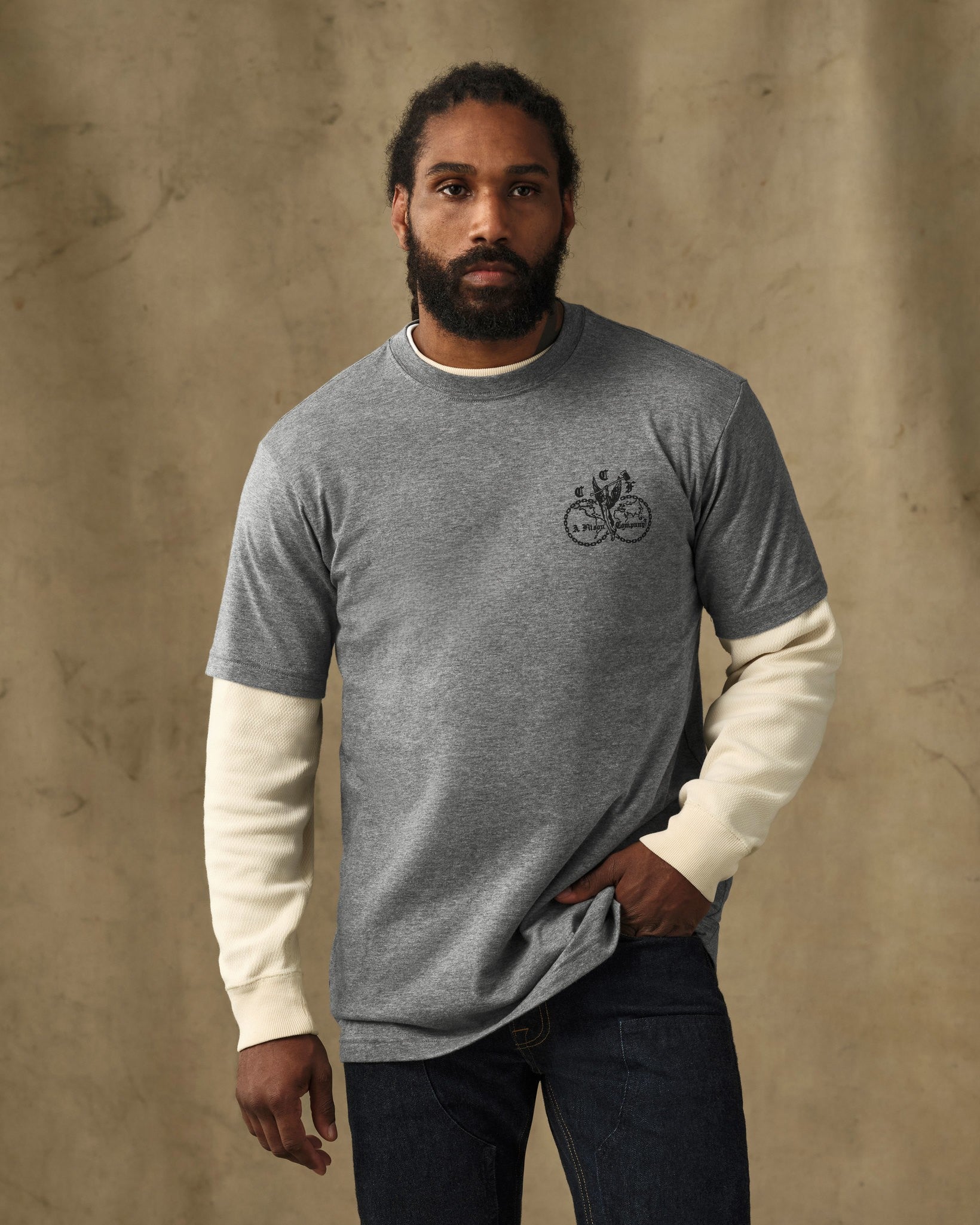 Union Graphic T-Shirt - Dark Gray Heather - Image 7