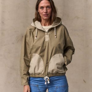 Women's Dry Wax Hooded Popover - Khaki / Quail Tan