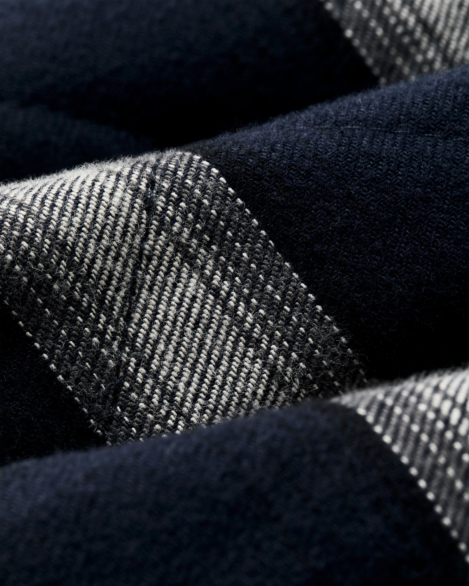 Insulated Flannel Jac-Shirt - Navy / Cream Plaid - Image 8