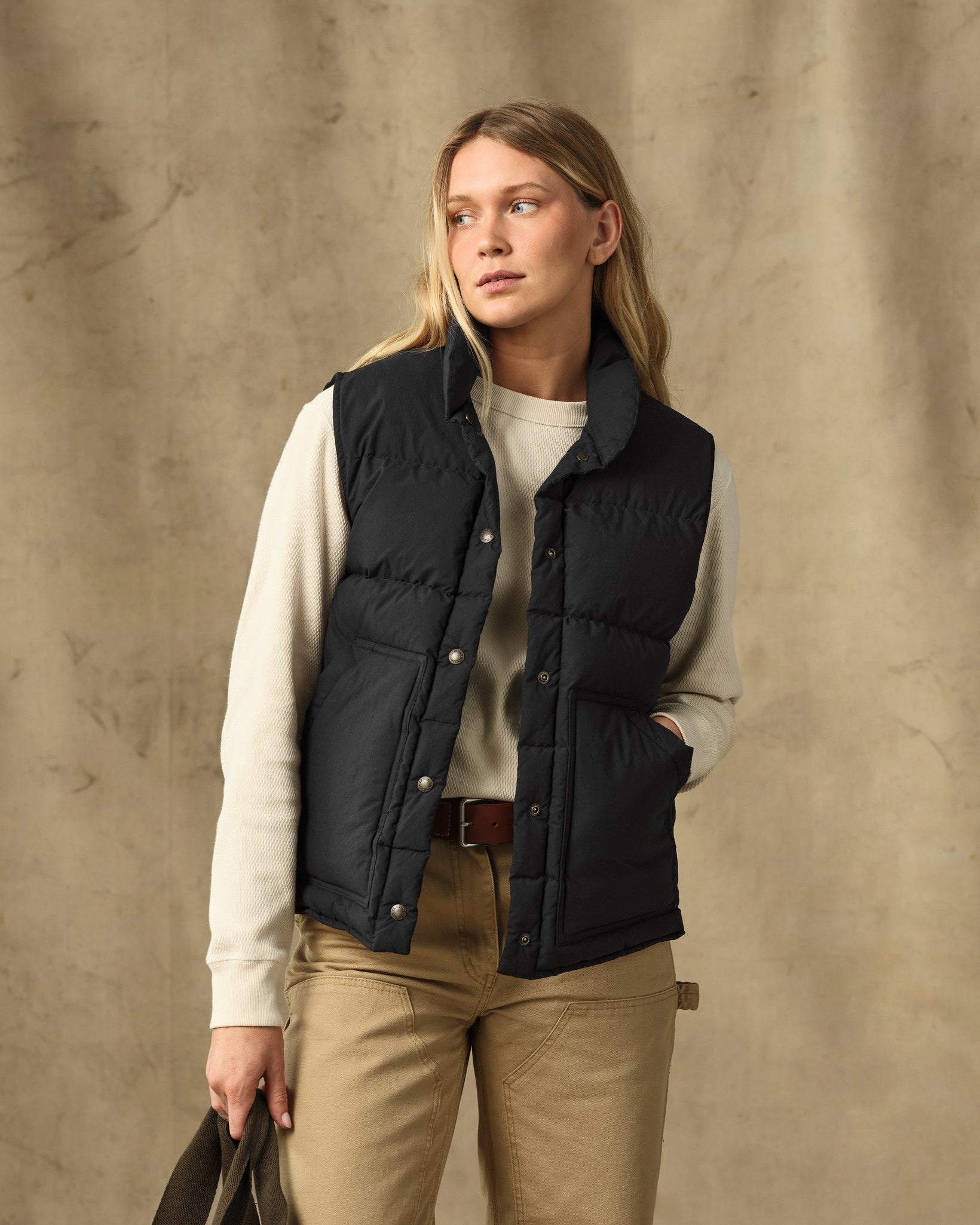 Women's Heritage Cotton Down Vest - Black - Image 6