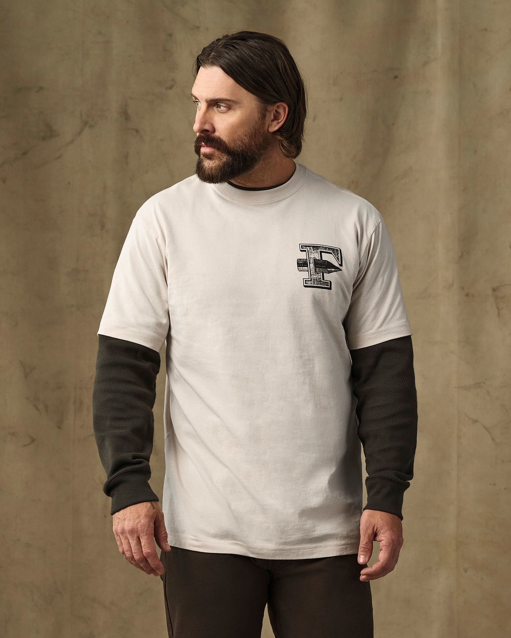 Axe Graphic T-Shirt - Natural