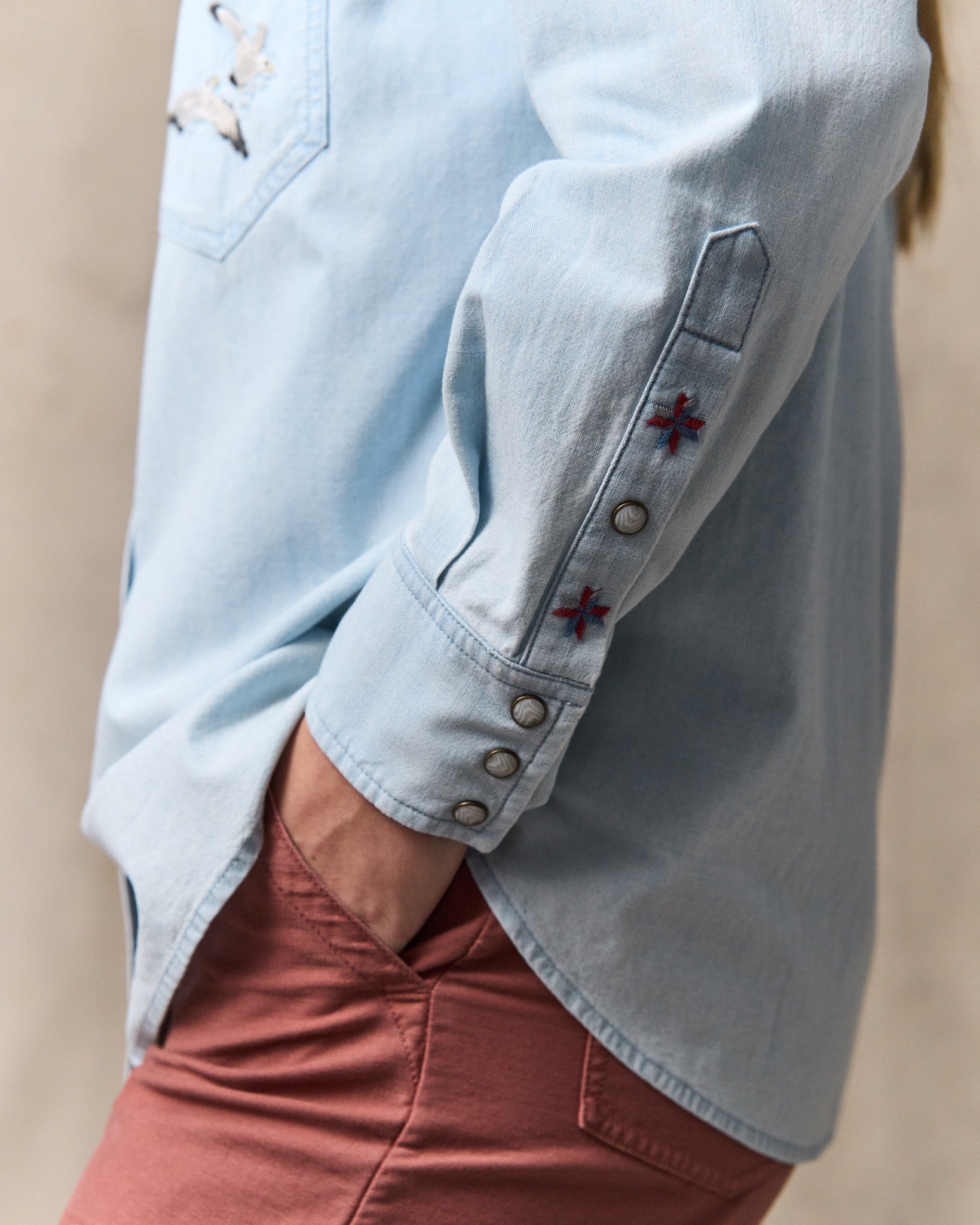 Women's Embroidered Western Shirt - Light Indigo - Image 5