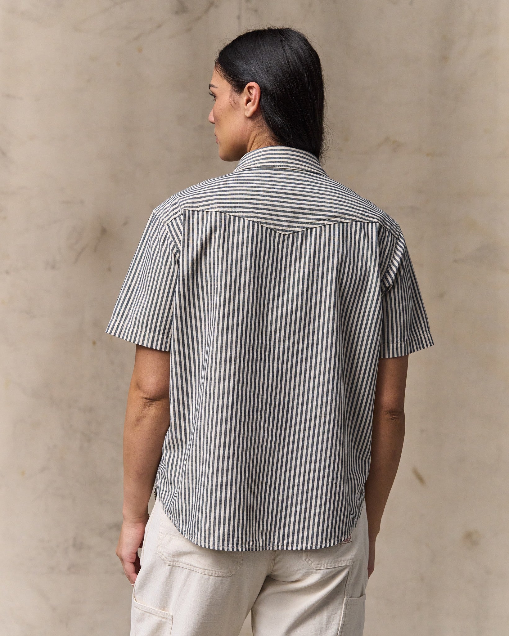 Women's Short Sleeve Chambray Western Shirt - Indigo / Natural - Image 2