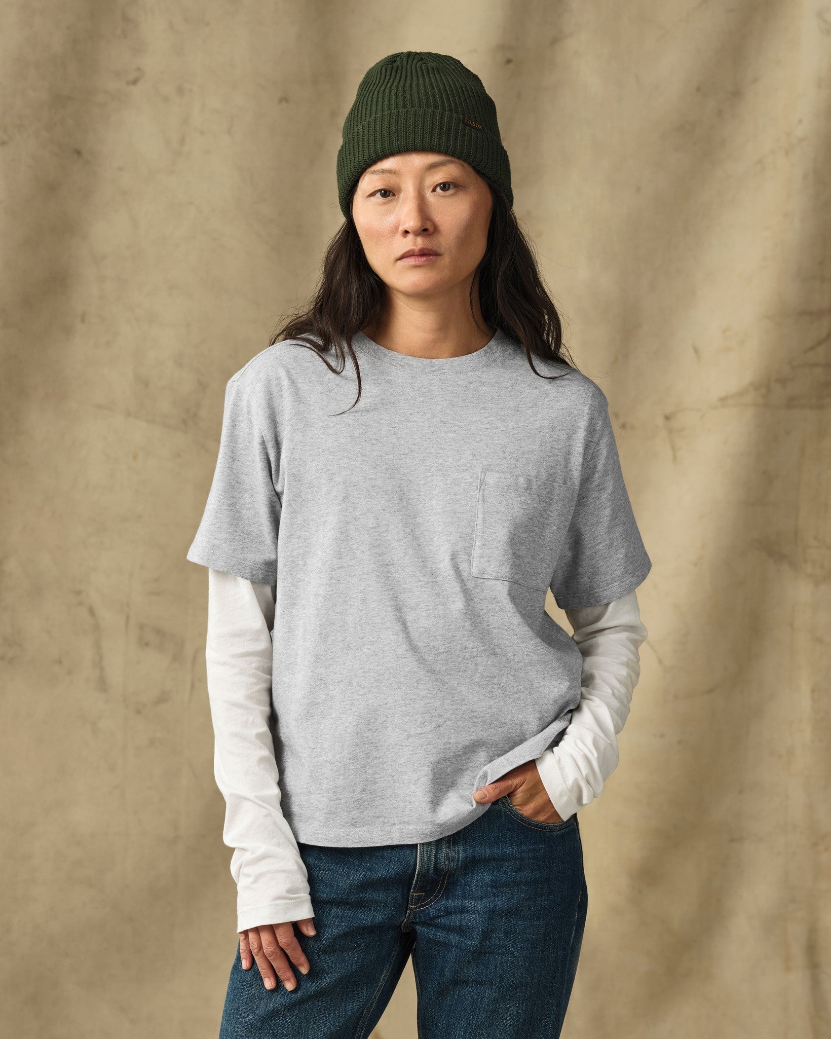 Women's Short Sleeve Pocket Tee - Heather Gray