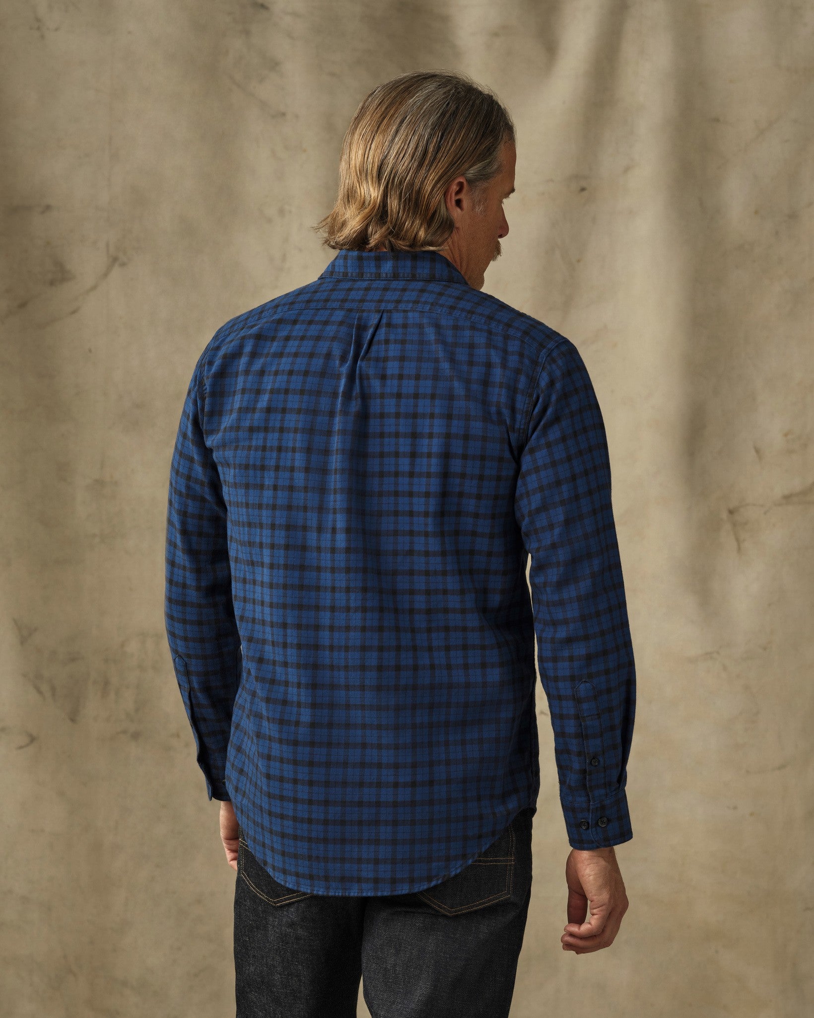 Lightweight Alaskan Guide Shirt - Deep Blue / Black Plaid - Image 2